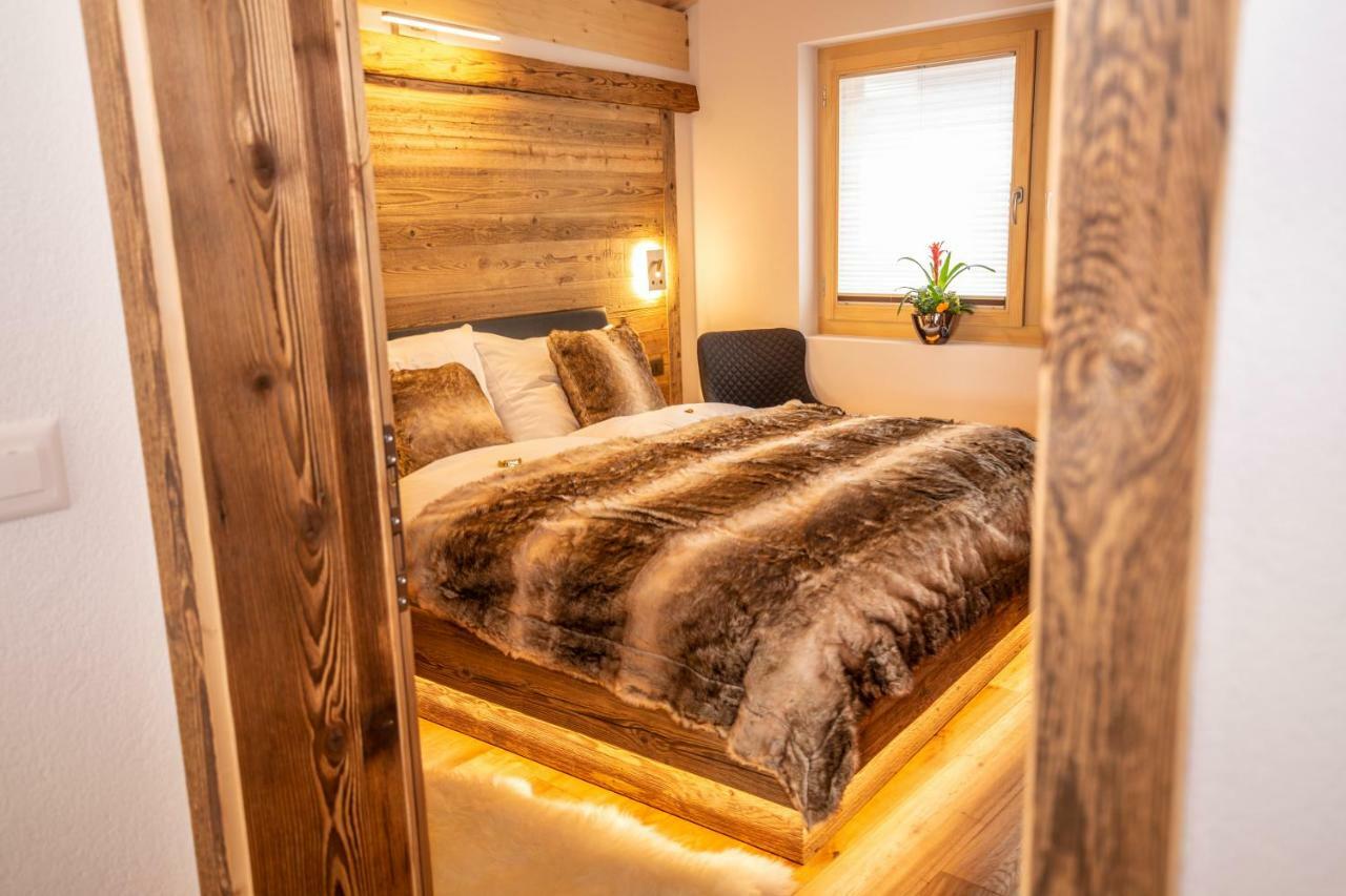 Palace Luxury Wellness Apartment And Boutique Hotel Ski-In-Out Saas Fee Exteriör bild