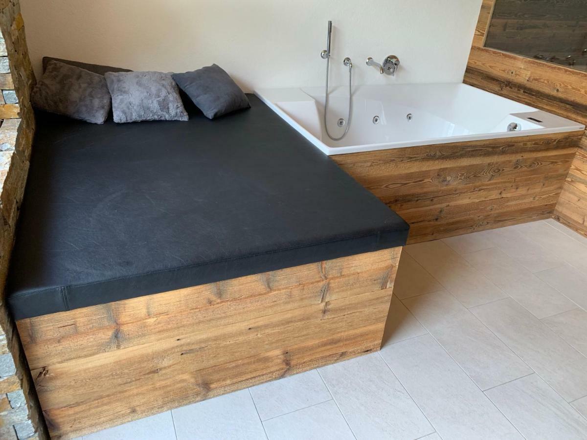 Palace Luxury Wellness Apartment And Boutique Hotel Ski-In-Out Saas Fee Exteriör bild